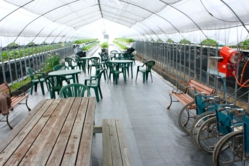 広々とした休憩スペース